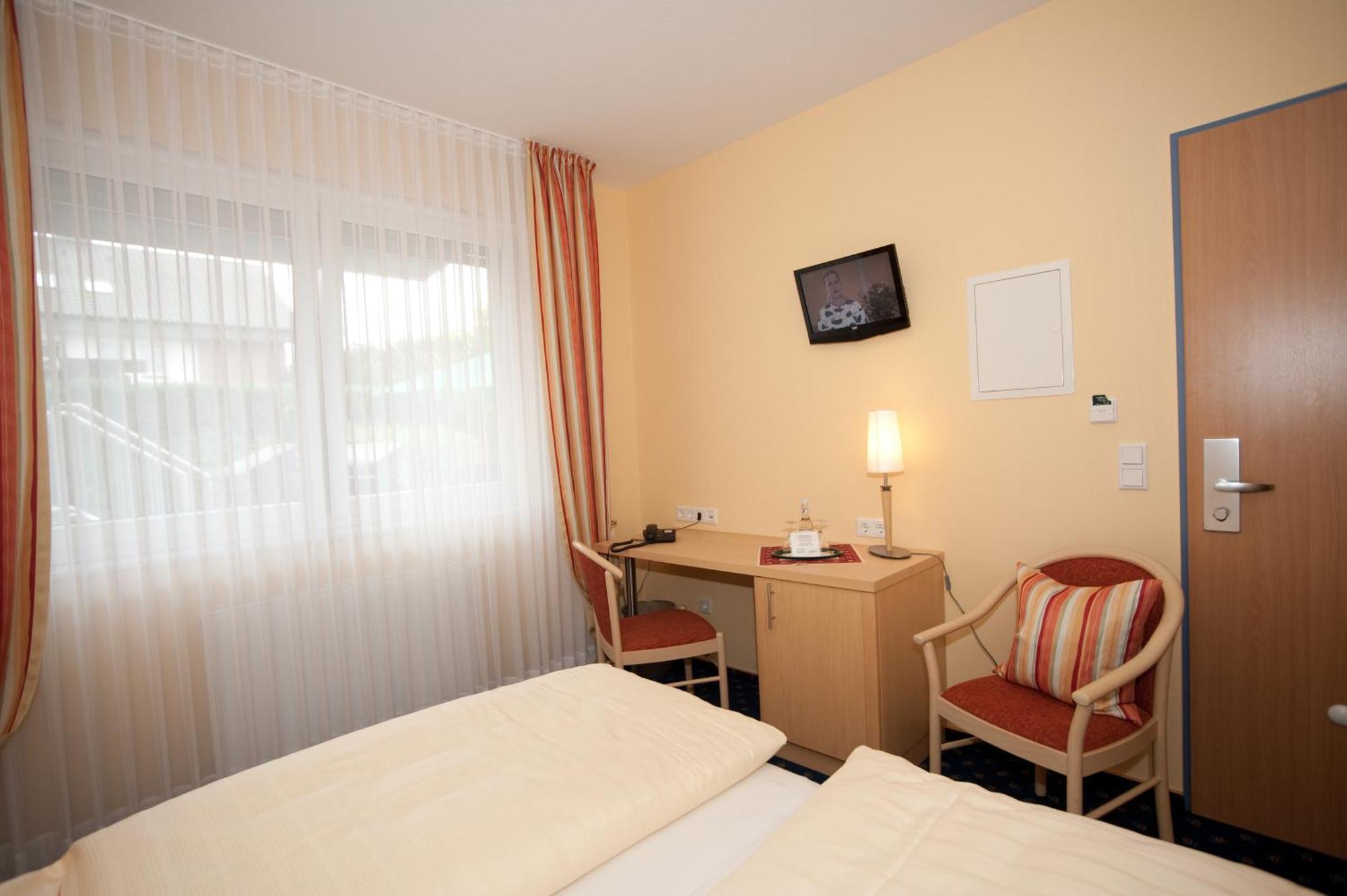 Akzent Hotel Hubertus ميله المظهر الخارجي الصورة