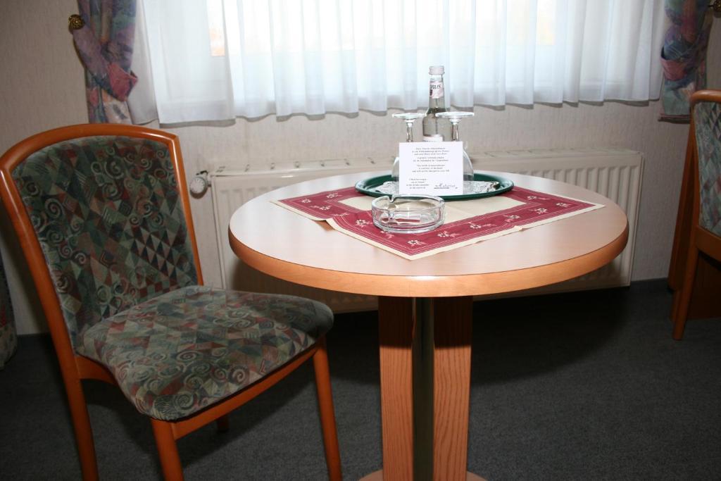 Akzent Hotel Hubertus ميله الغرفة الصورة